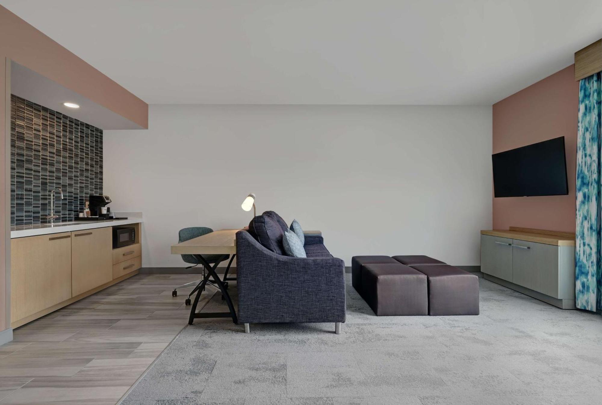 Hilton Garden Inn Manassas Bagian luar foto